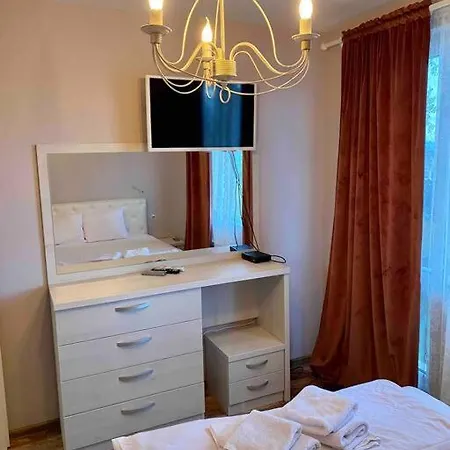 Stylish Magenta - Terrace & Free Parking * Sofia